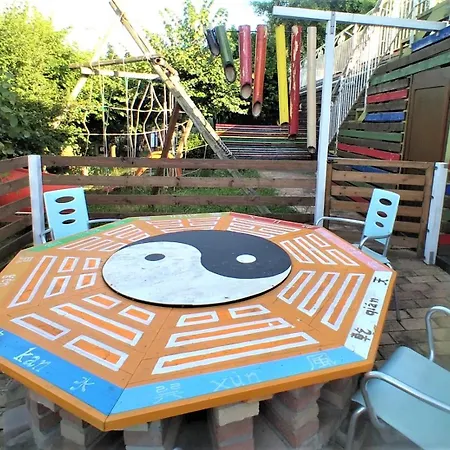 Tania House דירה סניגליה