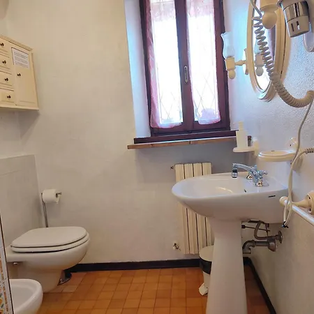 דירה Tania House סניגליה