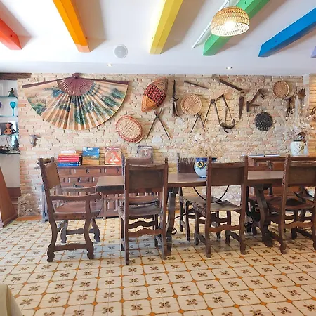 Tania House סניגליה